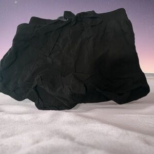 Joe Benbasset Cream Top